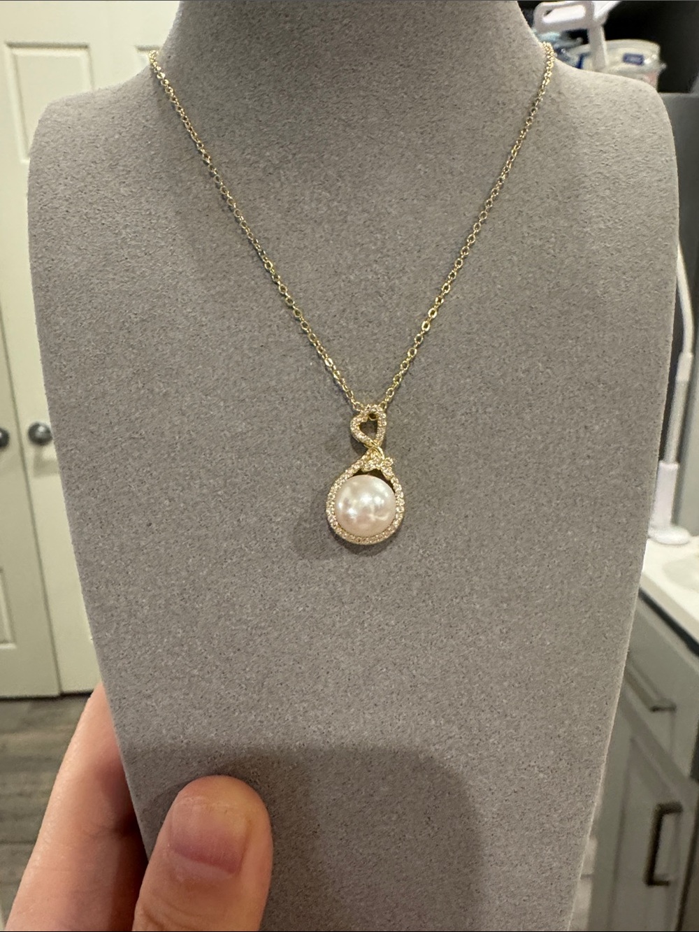 Natural Freshwater Pearl Heart & Butterfly Necklace – 14K Gold Filled for rimsha
